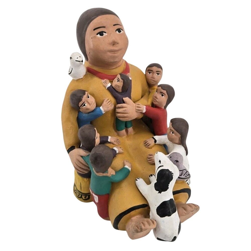 Vtg Peruvian Folk Art Storyteller Pottery Figurine Woman 7 Children 2 Birds Dog